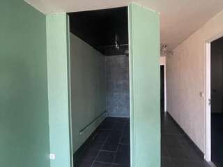 Bureaux et commerces 2 pièces