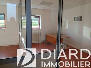 Bureaux et commerces 2 pièces