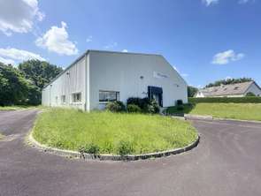 Location Bureaux et commerces 900 m&sup2;Fervaches