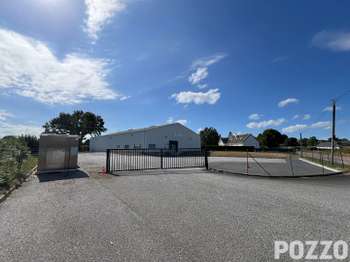 Location Bureaux et commerces 990 m&sup2;Fervaches