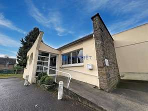 Location Bureaux et commerces 143 m&sup2;Flers