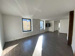 Bureaux et commerces 4 pièces