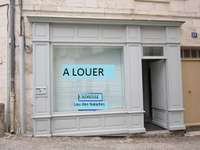 Bureaux et commerces 2 pièces