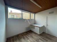 Bureaux et commerces 2 pièces