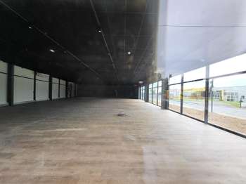 Location Bureaux et commerces 600 m&sup2;Fontenay-le-Comte