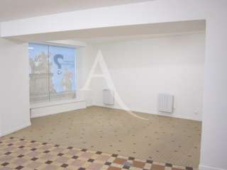 Bureaux et commerces 2 pièces