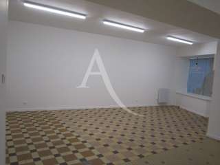 Bureaux et commerces 2 pièces