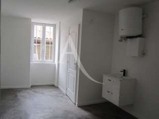 Bureaux et commerces 2 pièces