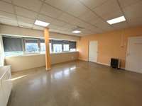 Bureaux et commerces 3 pièces