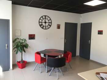 Location Bureaux et commercesFougères