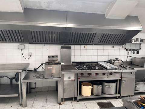 Bureaux et commerces 5 pièces