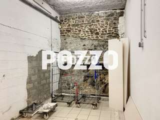 Bureaux et commerces 2 pièces