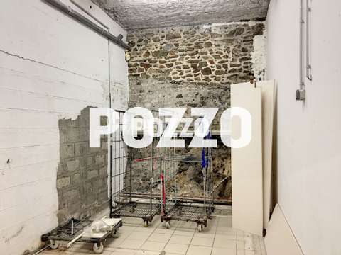 Bureaux et commerces 2 pièces