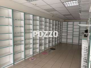 Bureaux et commerces 1 pièce