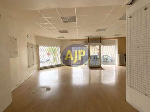 Bureaux et commerces 2 pièces