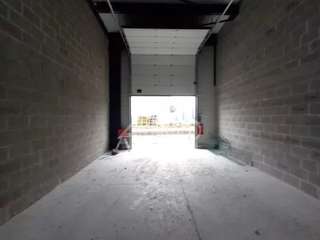 Bureaux et commerces 3 pièces