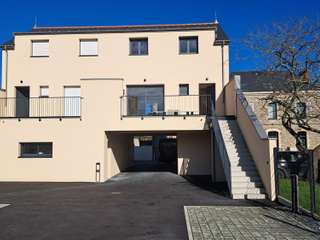 Bureaux et commerces 2 pièces