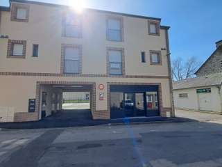 Bureaux et commerces 2 pièces