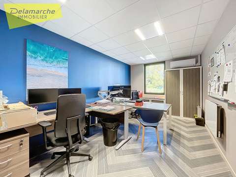 Bureaux et commerces 5 pièces