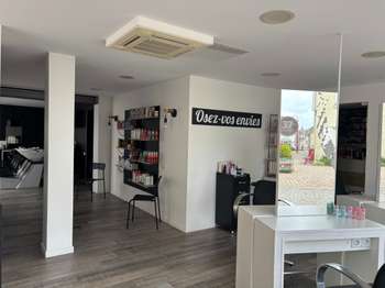 Bureaux et commerces 3 pièces