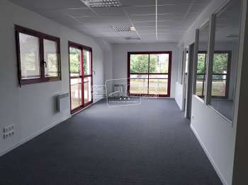 Bureaux et commerces 3 pièces