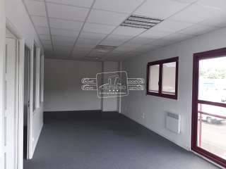 Bureaux et commerces 3 pièces