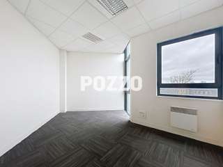 Bureaux et commerces 4 pièces