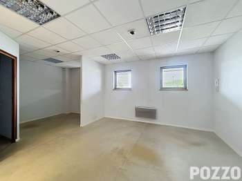 Location Bureaux et commerces 46 m&sup2;Hérouville-Saint-Clair