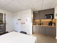 Bureaux et commerces 5 pièces Bureaux et commerces 5 pièces