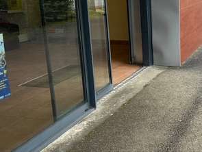 Location Bureaux et commerces 150 m&sup2;Janzé