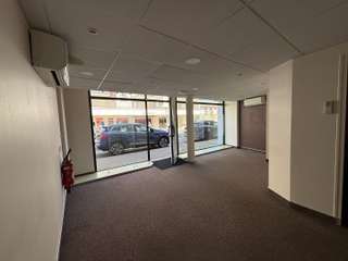 Bureaux et commerces 1 pièce