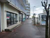 Bureaux et commerces 2 pièces Bureaux et commerces 2 pièces