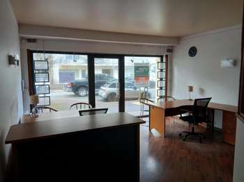 Bureaux et commerces 2 pièces Bureaux et commerces 2 pièces