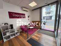Bureaux et commerces 5 pièces Bureaux et commerces 5 pièces