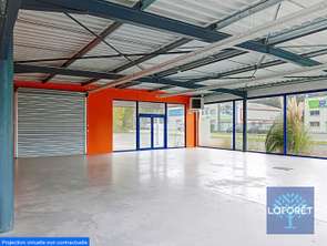 Location Bureaux et commerces 378 m&sup2;La Chaize-le-Vicomte