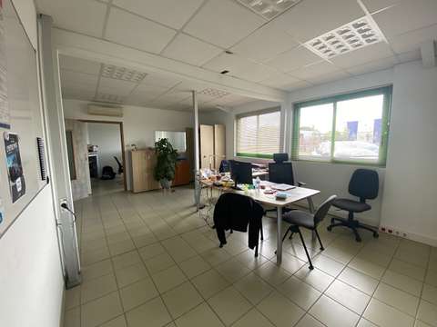 Bureaux et commerces