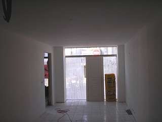 Bureaux et commerces 2 pièces