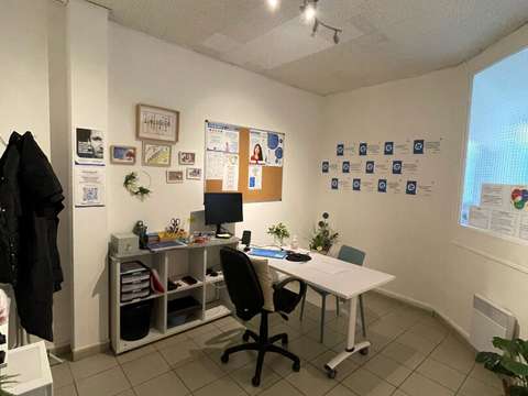 Bureaux et commerces 5 pièces