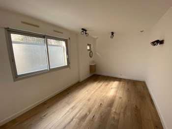 Bureaux et commerces 1 pièce La Flèche 72