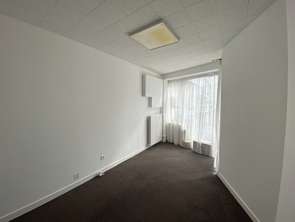 Location Bureaux et commerces 13 m&sup2;La Flèche