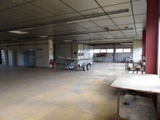 Bureaux et commerces 8 pièces