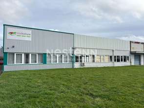 Location Bureaux et commerces 616 m&sup2;La Flèche