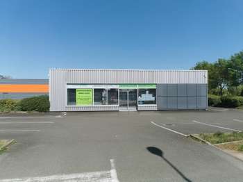 Bureaux et commerces 3 pièces