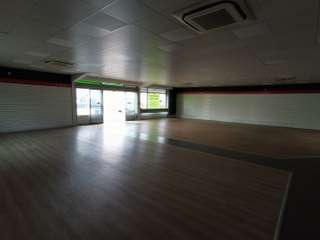 Bureaux et commerces 3 pièces