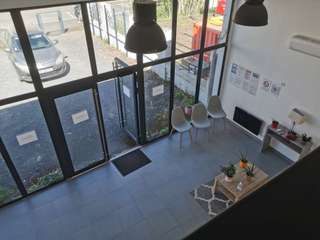 Bureaux et commerces 4 pièces