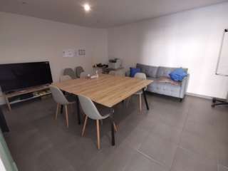 Bureaux et commerces 4 pièces