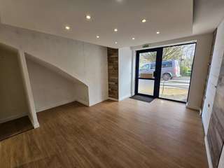 Bureaux et commerces 2 pièces