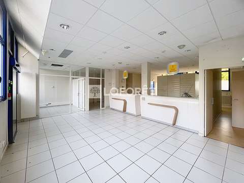 Bureaux et commerces La Gacilly 56