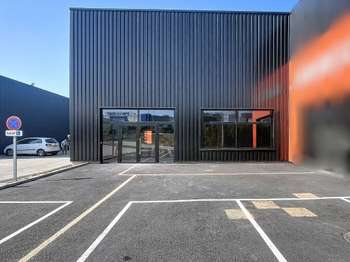Location Bureaux et commerces 337 m&sup2;La Glacerie