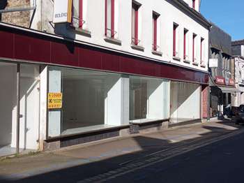 Location Bureaux et commerces 147 m&sup2;La Guerche-de-Bretagne
